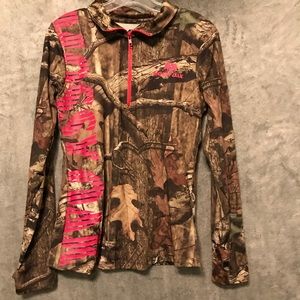 Mossy Oak Cami & Pink Pullover
